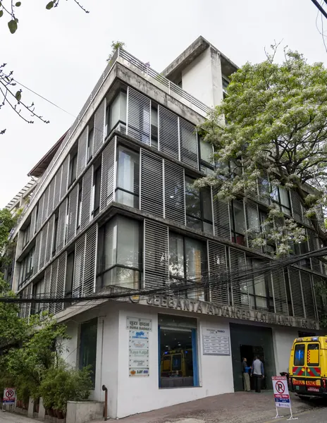 Building2